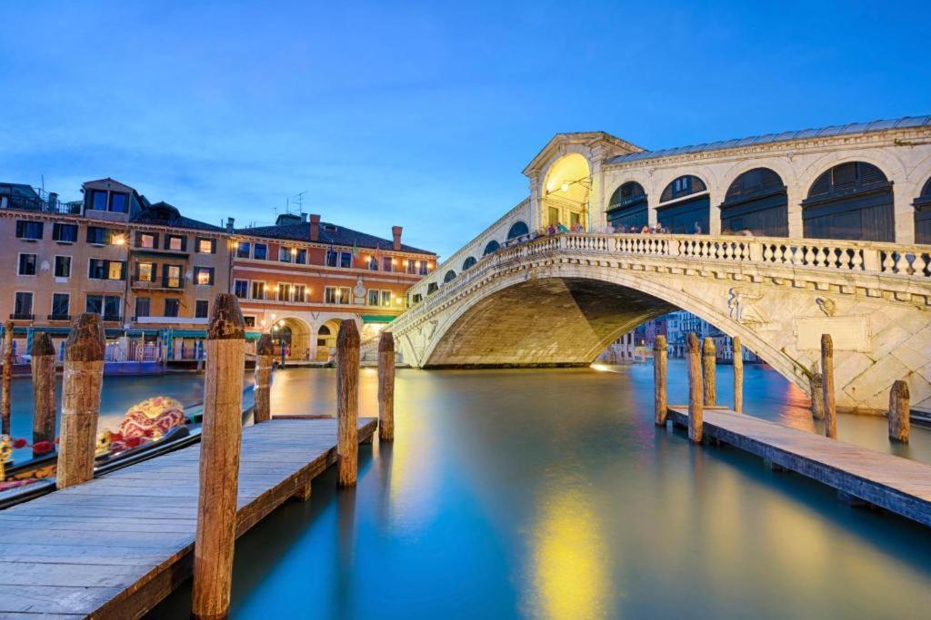 Apartamento Piccola Dimora In Palazzo Storico Venecia Exterior foto