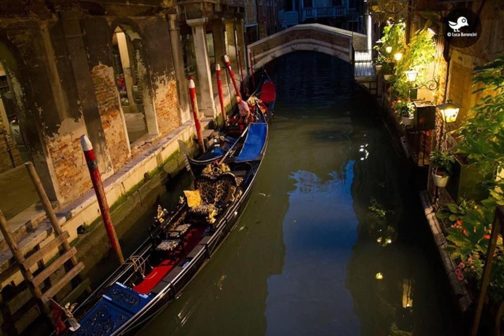 Apartamento Piccola Dimora In Palazzo Storico Venecia Exterior foto